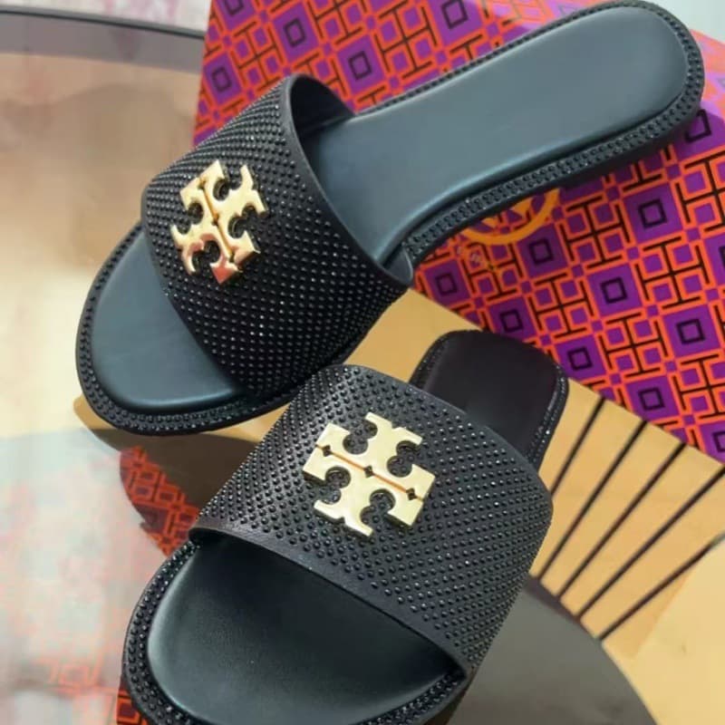 Flat Round Toe Metal Buckle Flat Sandals for Women Versatile Beach Sandals Comfortable Slide Sandals