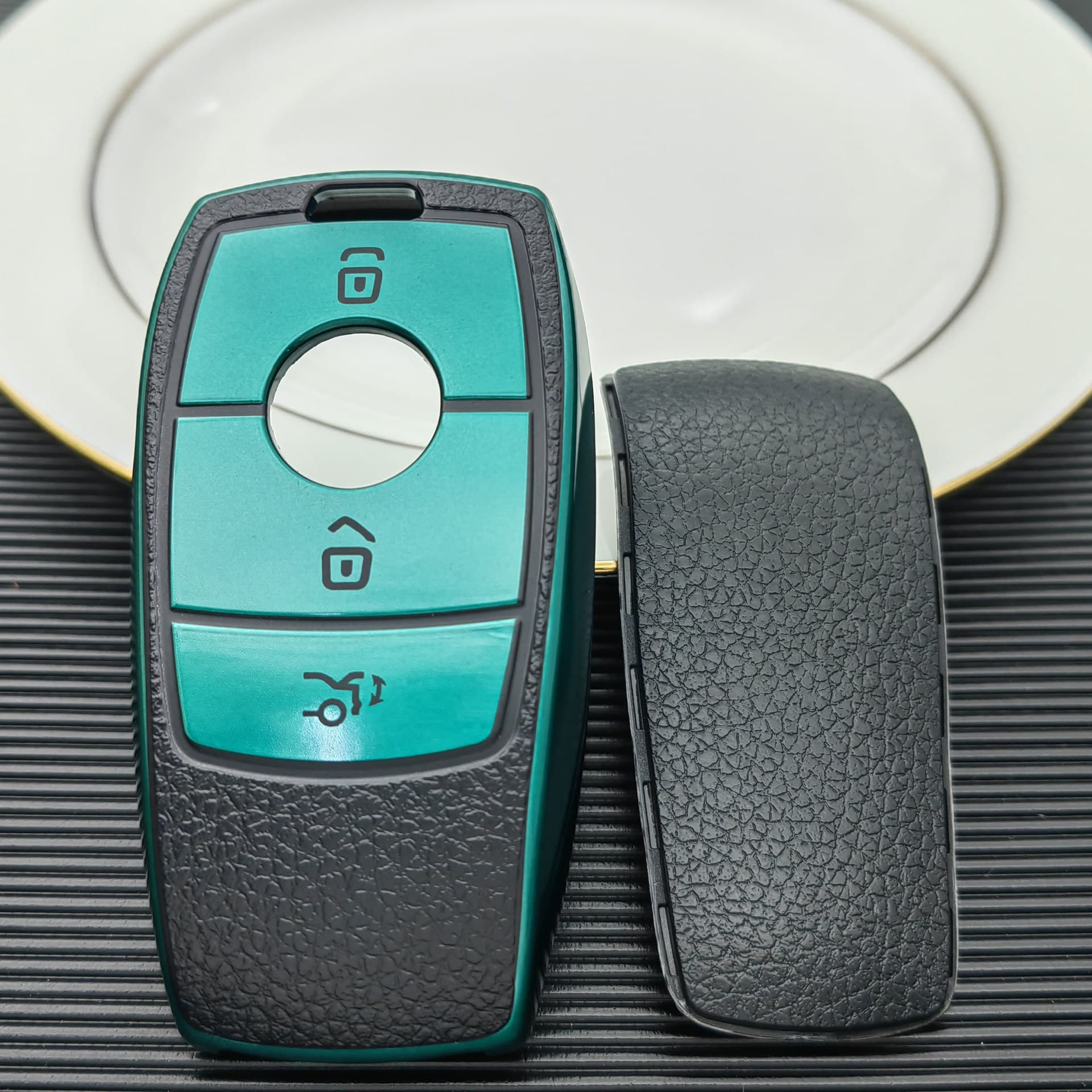 2021 Mercedes-Benz GLC260L/GLC300L/GLE350/450/A180/C200 Key Case Cover with Clip