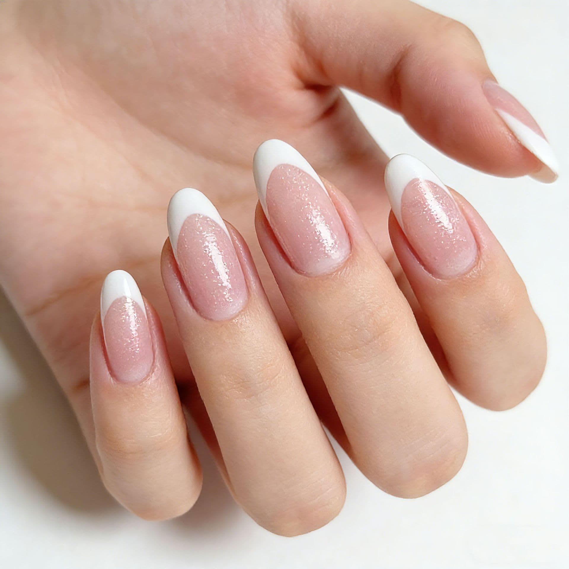 Overseas Pink White French False Nails Wearable Nail Tips Short Almond Nails Cross-border Almond Nails 24 Pieces