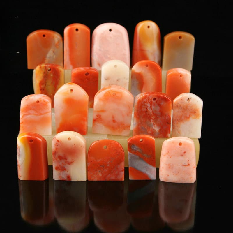 Natural Laotian raw stone scraps Vietnamese stone leisure seal miscellaneous seal irregular shape seal material small engraving seal