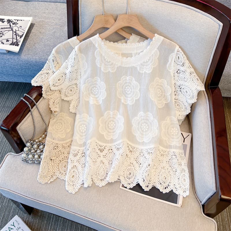 Premium Crochet Lace Hollow Top Women Short Sleeve Summer 2025 New Plus Size Loose Short Lace Blouse