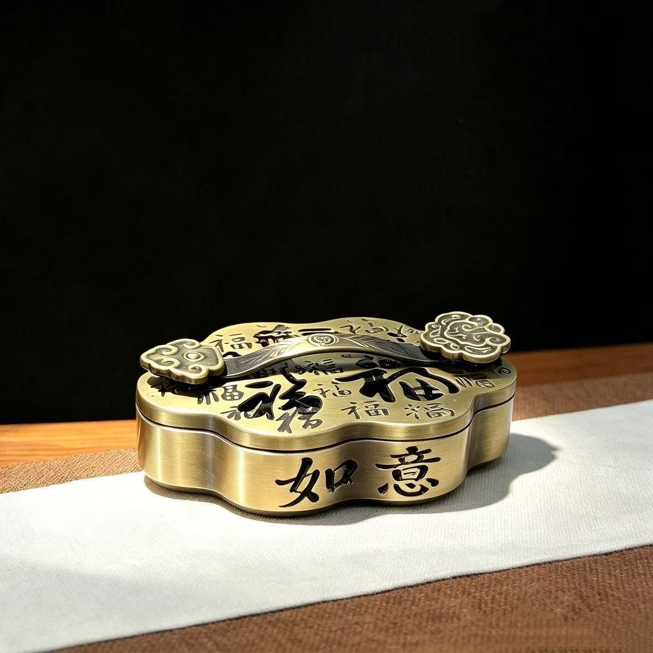 Coil Incense Burner Auspicious Ruyi 4-Hour Coil Incense Burner Home Indoor Aromatherapy Sandalwood Burner Incense Tao Alloy Ornament