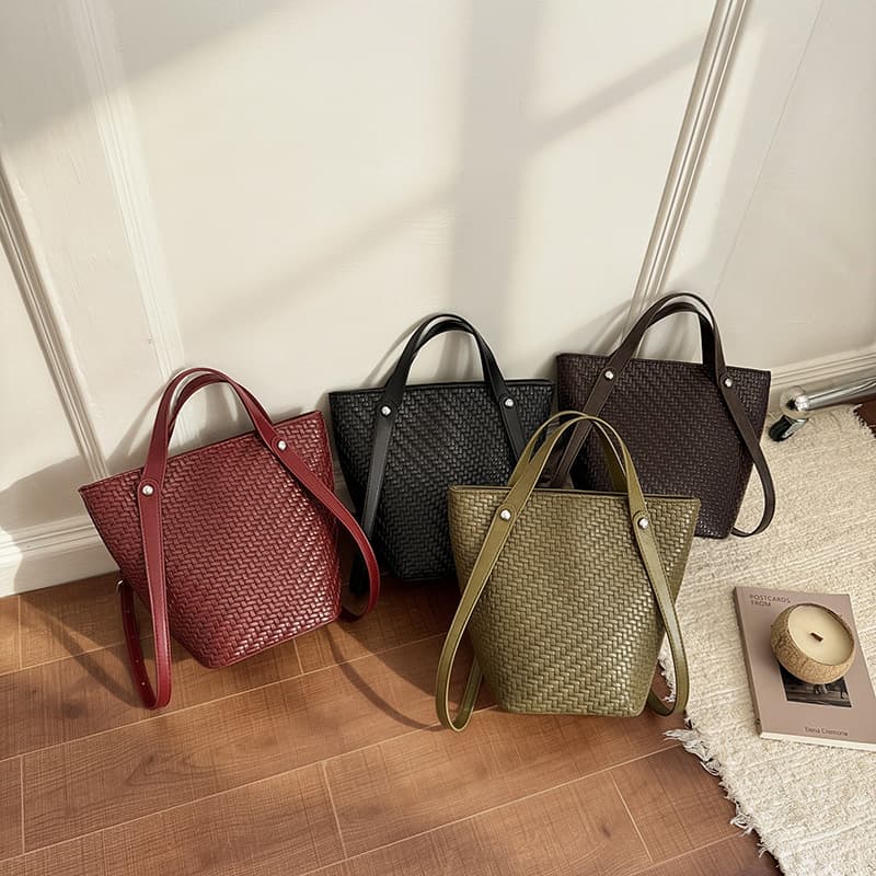 Large Capacity Handheld Underarm Woven Texture Tote Bag for Women 2026 Summer New Fashion Simple Vegetable Basket Mother-and-Child Bag