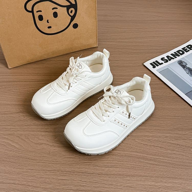 Ins Chunky Sole Chunky Head Agam Training Shoes Women 2026 Versatile White Shoes Pair with Wide-leg Pants Casual Sports Shoes