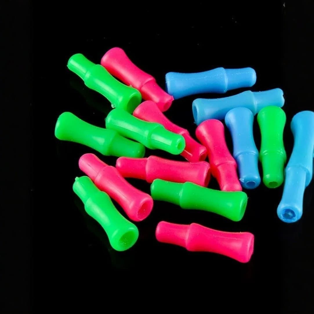 Silicone special-shaped parts manufacturer processes daily life rubber products silicone cup sleeves silicone plugs bow and arrow rubber cigarette holder