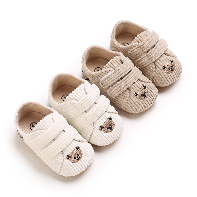 Spring and Autumn 0-12 months cartoon casual anti-falling baby shoes soft sole baby toddler shoes