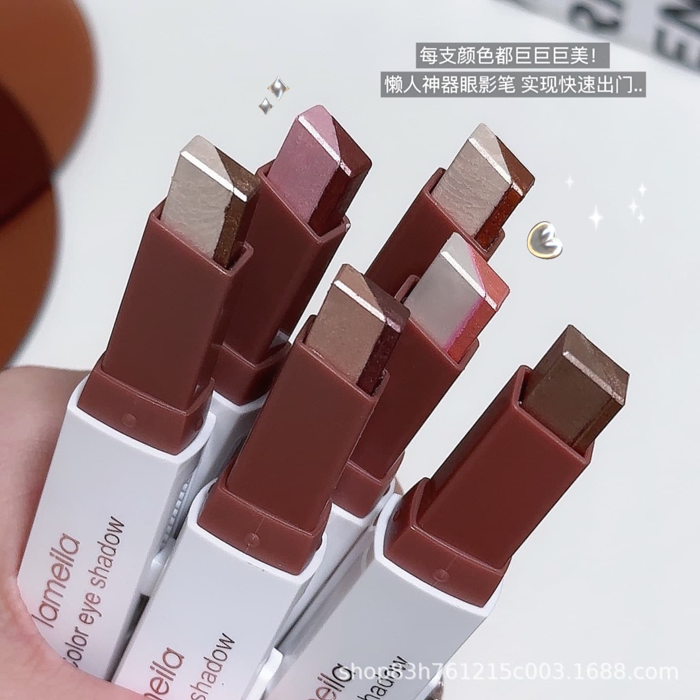 Hot Sale Dual-Color Eyeshadow Stick for Beginners, Eyeshadow Pen with Highlighter Glitter, One-Stroke Application, Pearl Shimmer Brightening