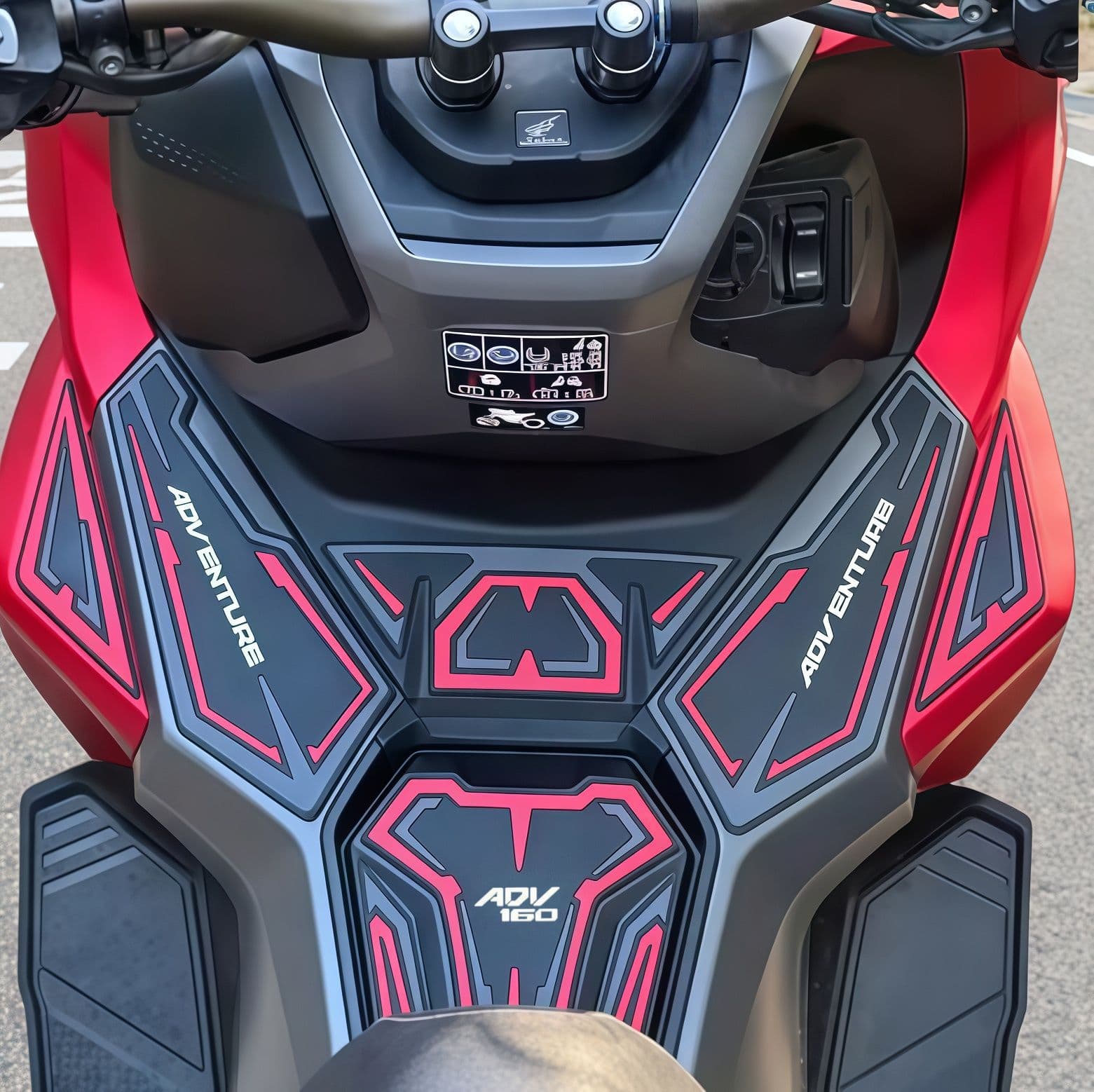 Compatible with Honda 2022-2024 ADV160 Motorcycle Modified Rubber Decorative Sticker Fuel Tank Pad