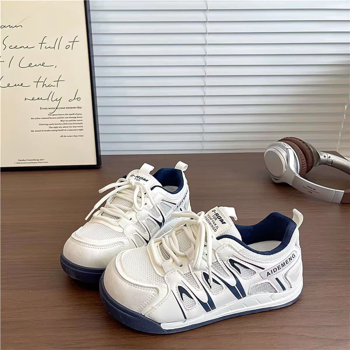 Korean-Style Mesh White Sneakers for Women, Versatile Sports Casual Shoes for Students, 2026 Summer New German Training Shoes