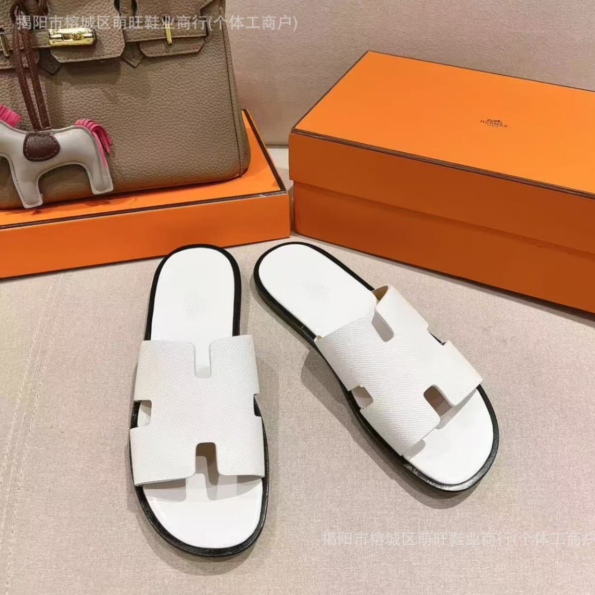 Men's Summer Fashion Slippers for Outdoor Wear 2024 New Genuine Leather Slippers Men's Flat Sandals Versatile Trendy Style