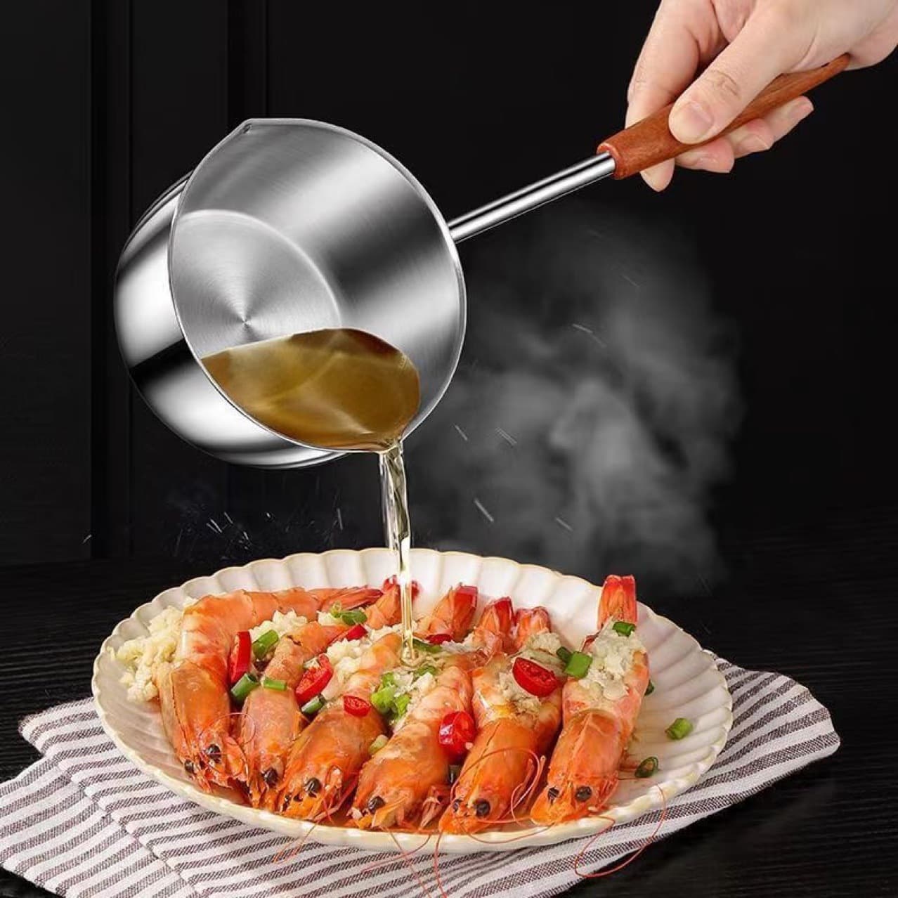 Extra Thick Stainless Steel Long Handle with Wooden Anti-Scald Band, Oil Splashing Pot, Hot Oil Pot, Universal Flat Bottom Mini Drizzling Oil Pot for Home Use