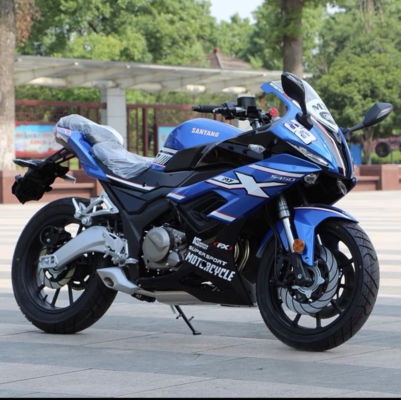 Domestic Moying S450 Motorcycle Sports Bike Tricycle New Three-Wheel Four-Stroke Engine Two-Wheeler Motorcycle License-Plate Eligible