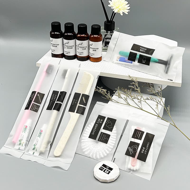 Hotel disposable toothbrush, toothpaste, soft-bristle toothbrush, toiletries, tourist hotel and B&B, disposable hotel set