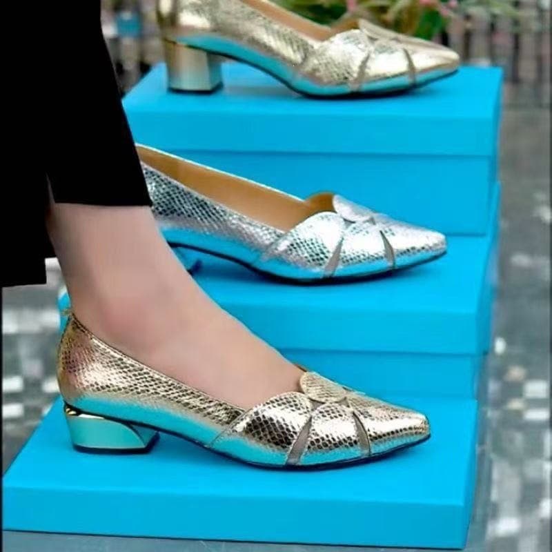 2025 New Spring/Summer Soft Leather Shallow Single Shoes for Women, Chunky Mid Heel, Patent Leather Women's Shoes, Pointed Toe Low Heel, Shiny Leather Dress Shoes
