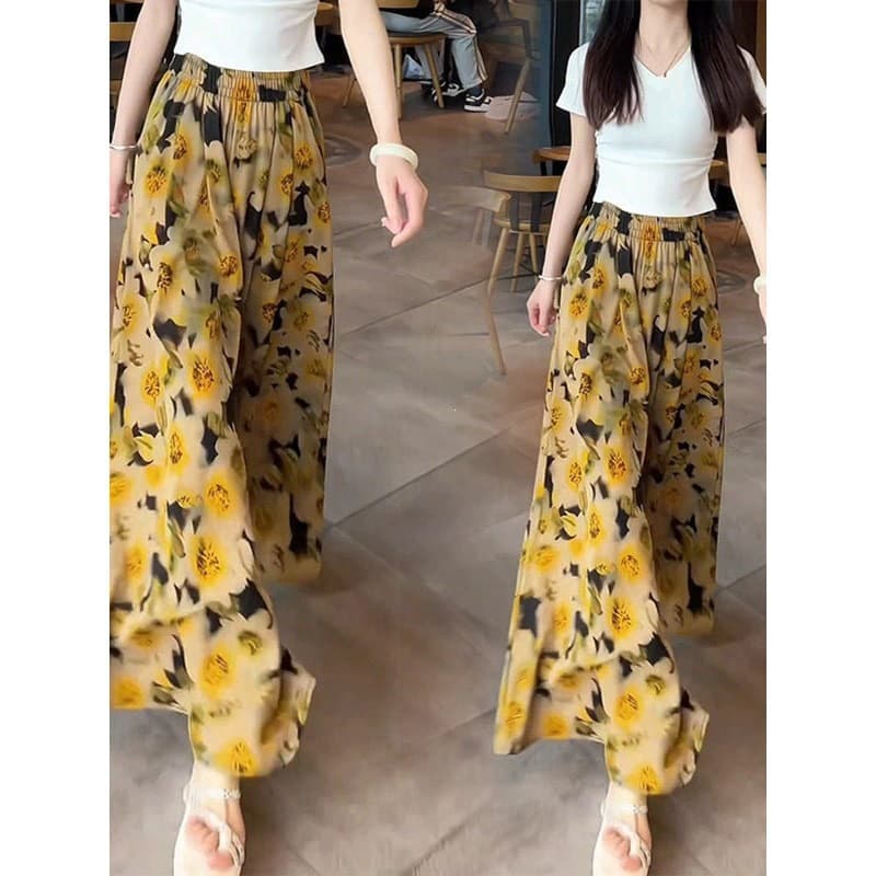 Clearance sale on floral print wide-leg trousers/skirts for women, plus size, summer style, chic, high-waisted, slimming, and youthful.