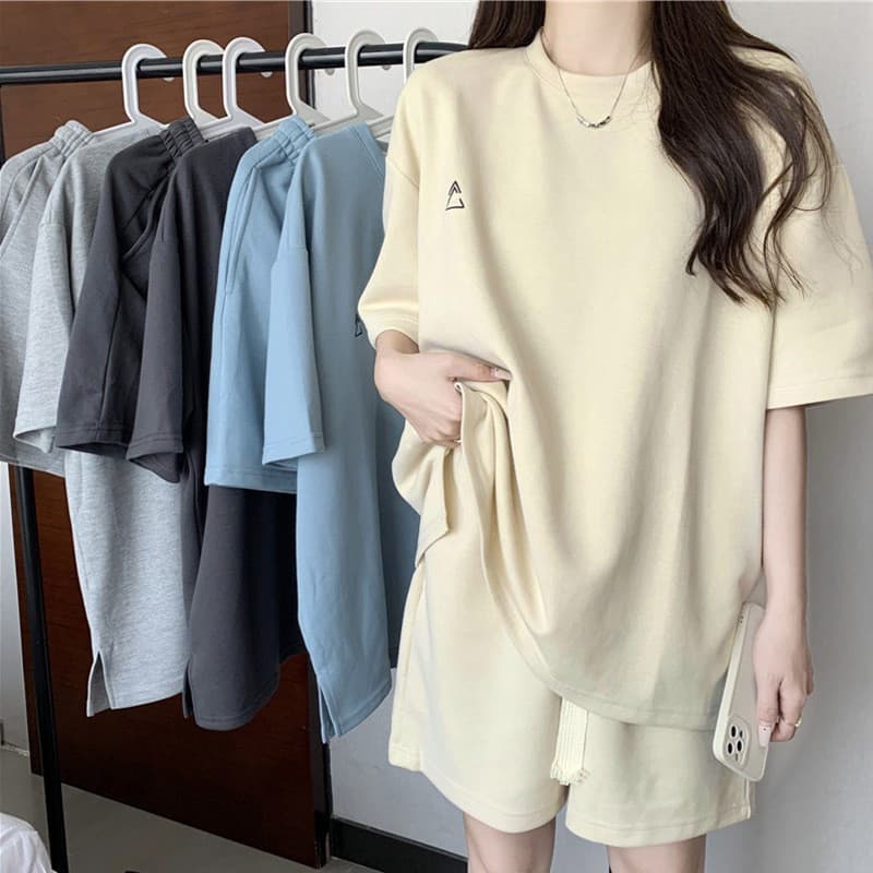2026 New Casual Sportswear Set Women Summer Thin Loose Plus Size Short Sleeve Shorts Two Piece Set Trendy