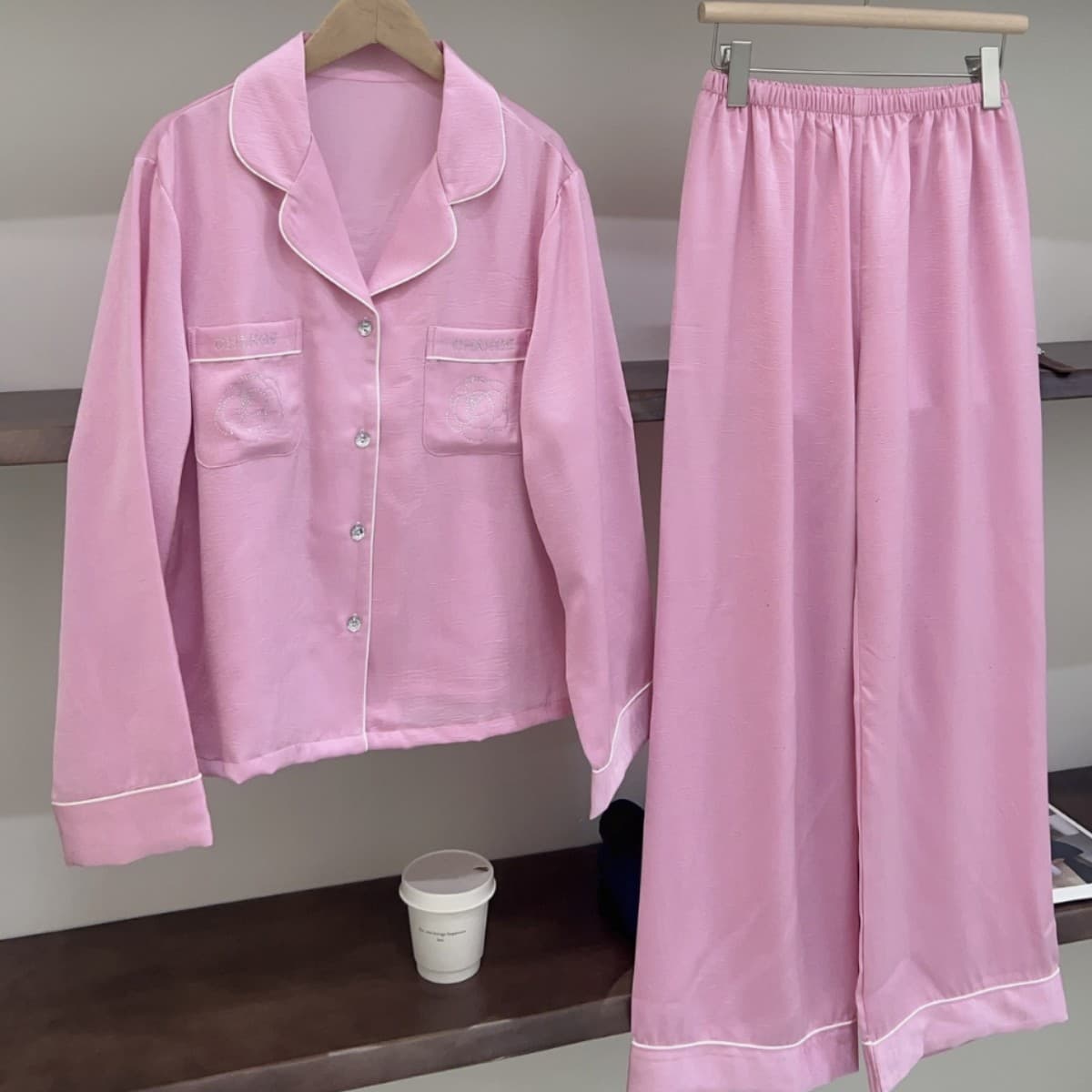 Rhinestone Camellia Pajama Set for Women, Autumn/Winter Ice Silk Casual Long Sleeve Top and Pants, Silk Luxury Loungewear Set