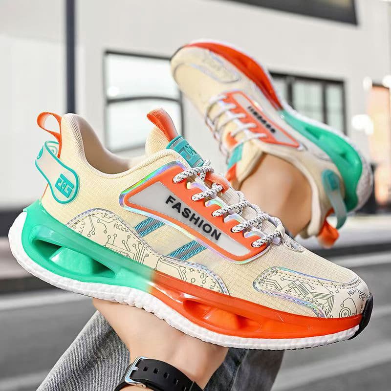 Men's Shoes 2026 New Spring Youth Lightweight Soft Sole Ultra-Light Shock-Absorbing Running Sports Shoes Student Trendy Shoes