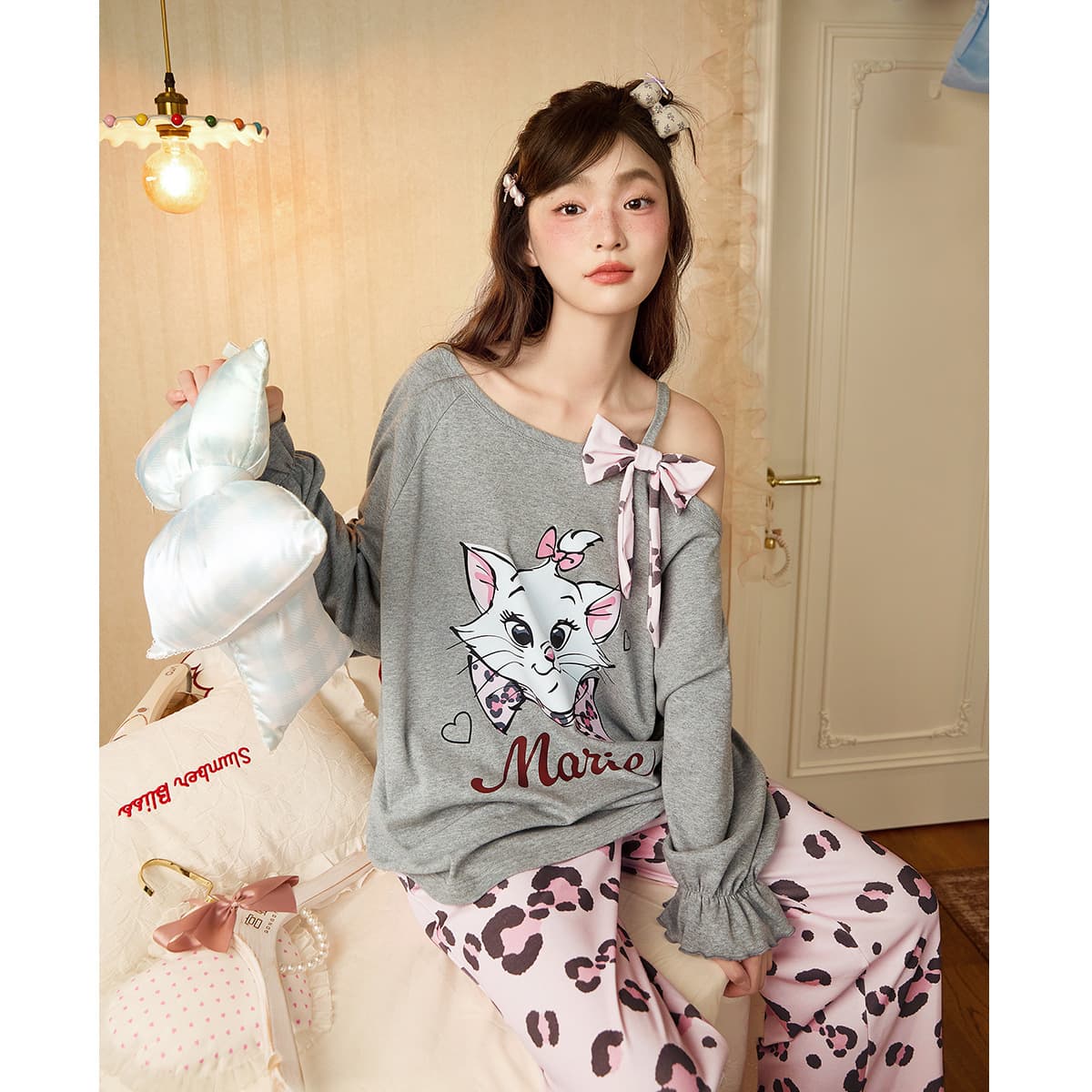 Runma [Light and Soft] Co-Branded Mary Cat Pajamas Women's Spring and Autumn Pure Cotton Long-Sleeve Off-Shoulder Homewear