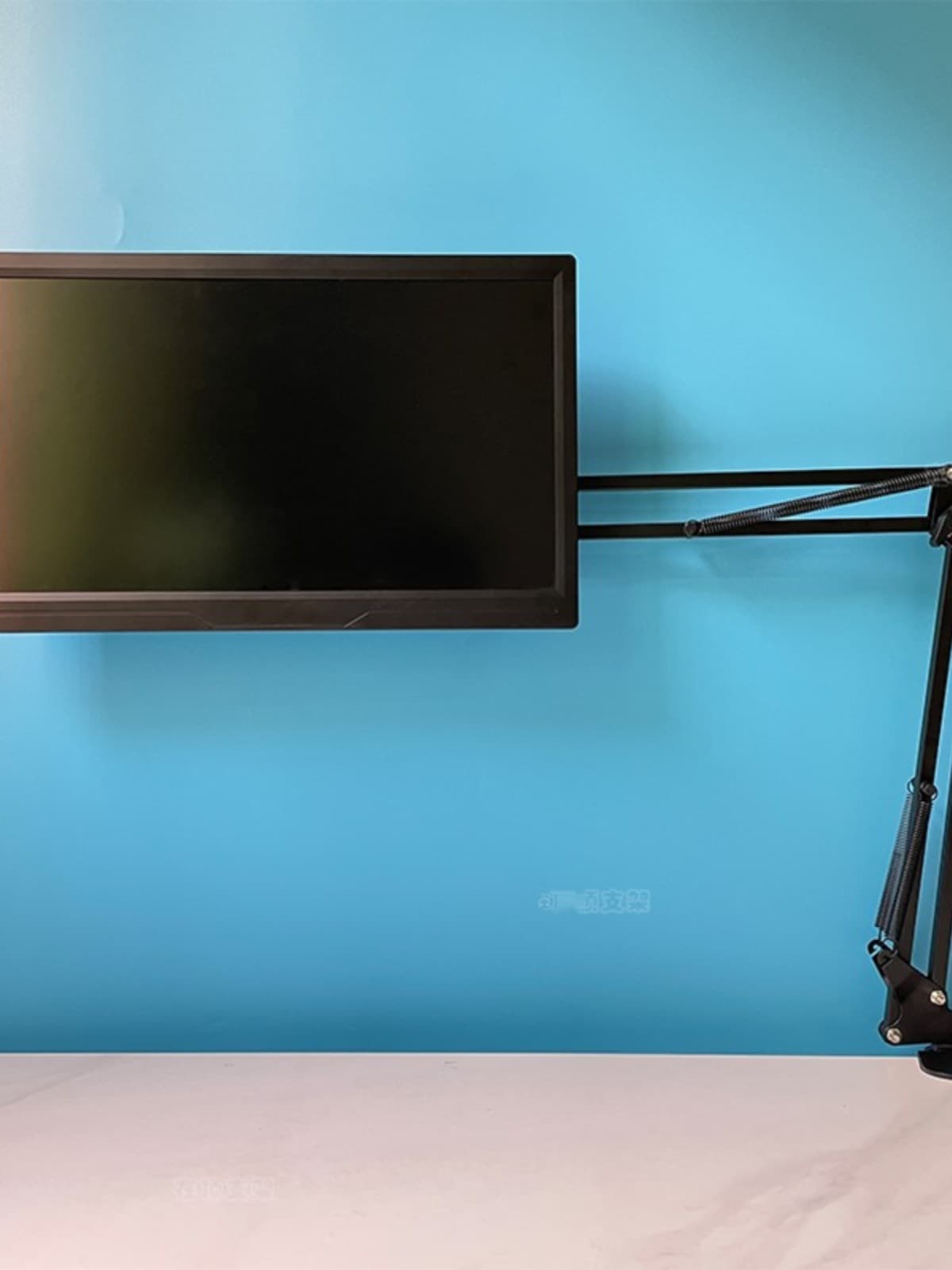 15-inch portable monitor stand 16 desktop bedside suspended mechanical arm 17 horizontal and vertical rotation to expand the secondary screen without holes
