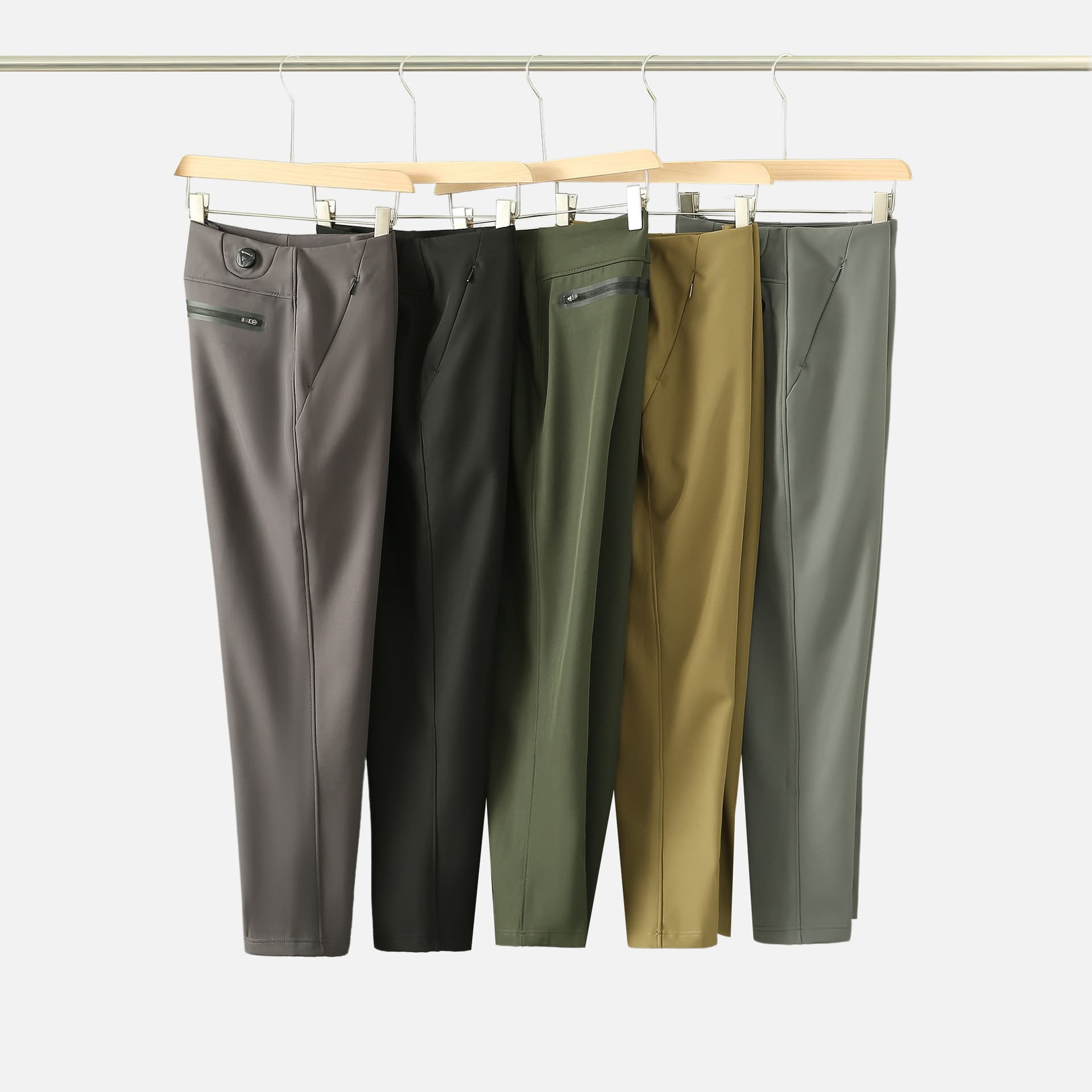 Autumn/Winter Men's Affordable Outdoor Triple-Protection Tech Knob-Adjustable Versatile Comfortable Warm Fleece-Lined Softshell Casual Pants