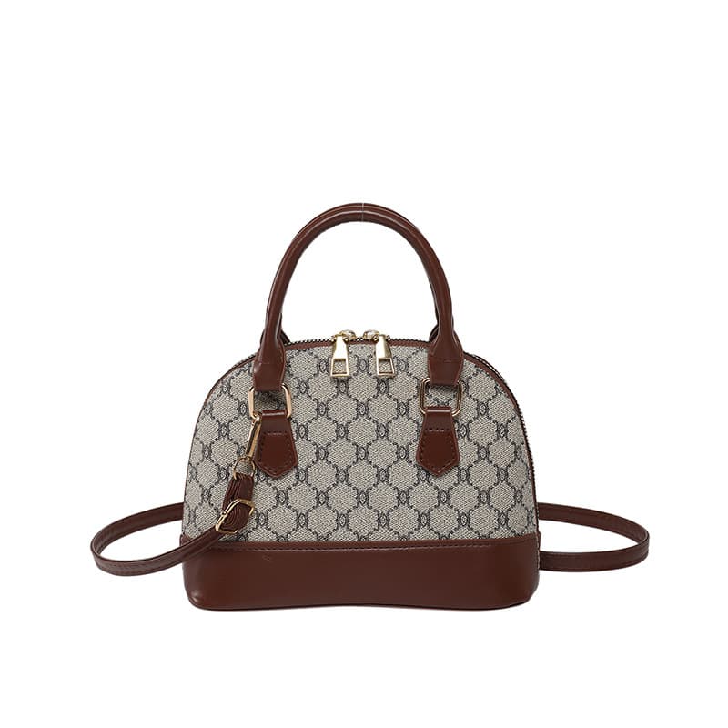 Retro French Niche Shell Handbag for Women 2025 New Fashion Hong Kong Style High-End Single Shoulder Crossbody Women's Bag