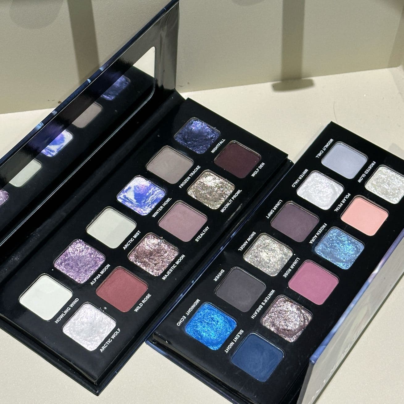 HERORANGE Twelve-Color Wolf Moon Series Eyeshadow Palette Highlight Brightening Shimmer Glitter Matte Aegyo Sal Contour Powder Palette
