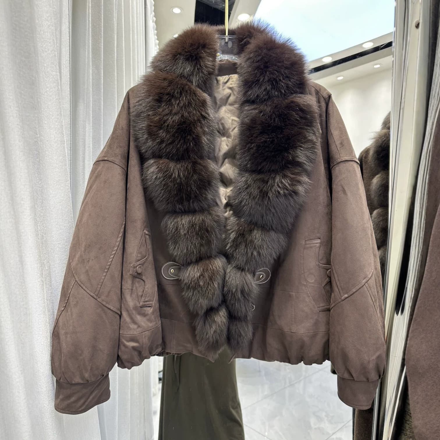 Winter New Large Fur Collar Real Fur Down Jacket Women's Short Thick Warm Fox Fur Collar Suede Parka