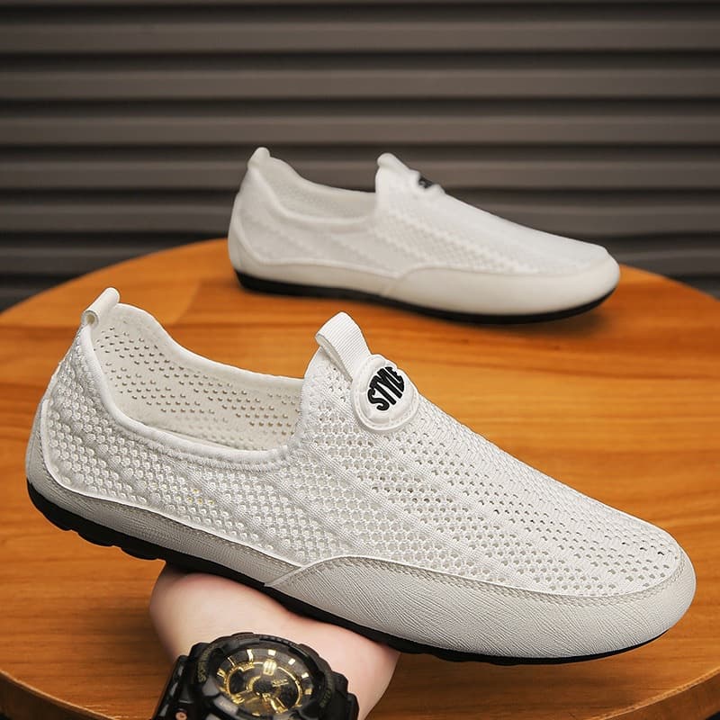 Men's Shoes 2026 New Casual Breathable Lightweight Running Sports Breathable Hollow Mesh Men's Fly Knitted Trendy Shoes Wholesale