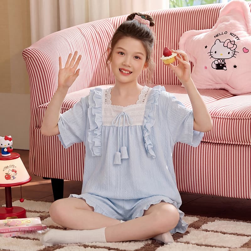 Girls' Summer Pajamas Thin Cotton Short Sleeve Palace Style Middle School Student Homewear with Bra Pad 2026 New