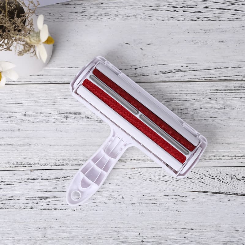 Pet Hair Remover Roller Brush Dog Cat Hair Lint Remover Washable Floating Removal Brush Pet Grooming Tool
