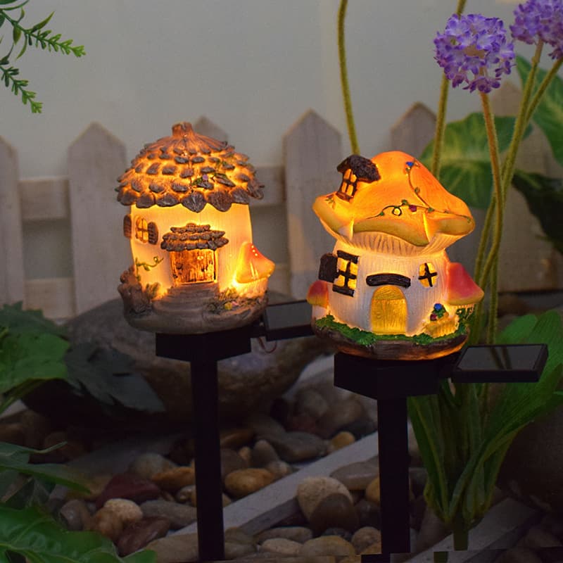 Solar outdoor resin pine cone house light mushroom house courtyard landscape LED light tree house lawn atmosphere light