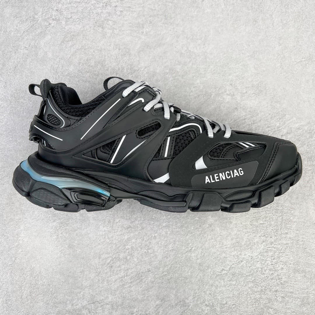 Branded Sports Shoes Paris Retro Sneakers Trendy Versatile Dad Shoes with LED Lights Original Box