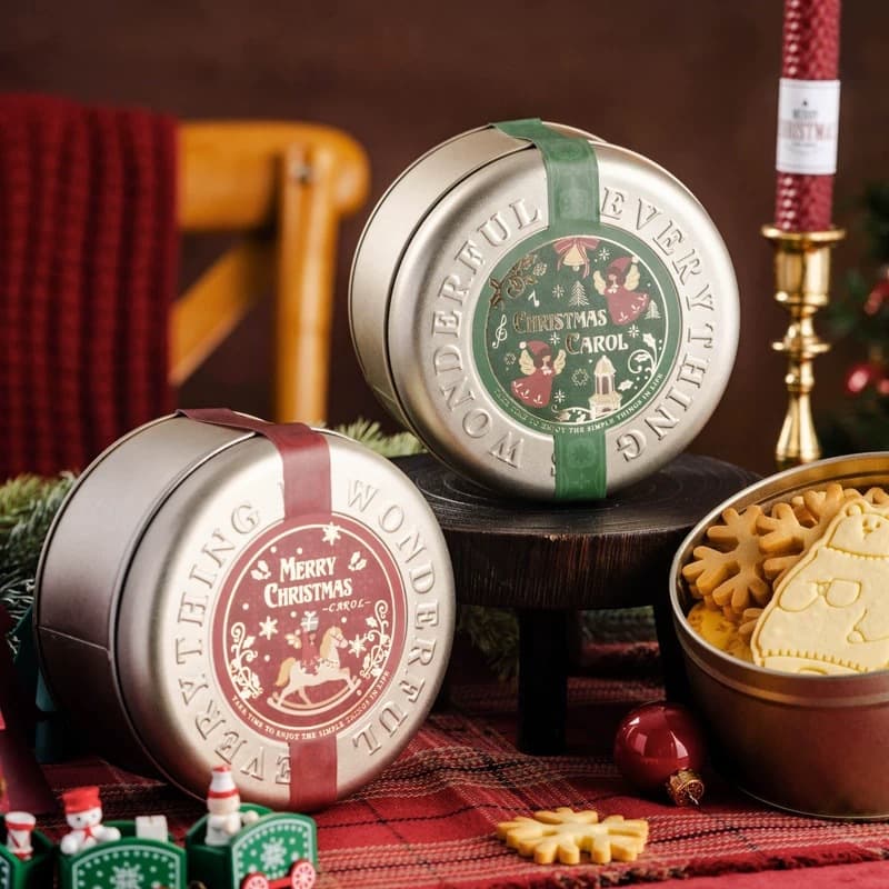 2026 New Design DIY Round Tin Can with Stickers for Cookies, Snowflake Pastry, and Pineapple Cake Packaging