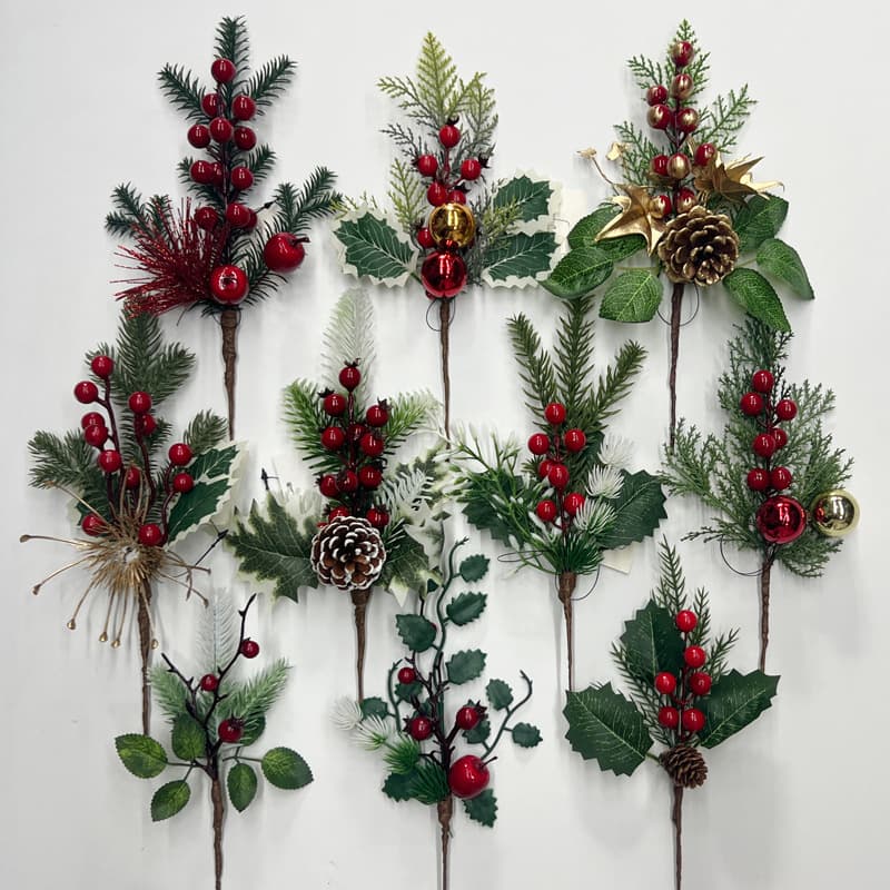 Christmas Pine Sprig Artificial Pine Needle Branch Christmas Decoration Berry Sprig Single Stem