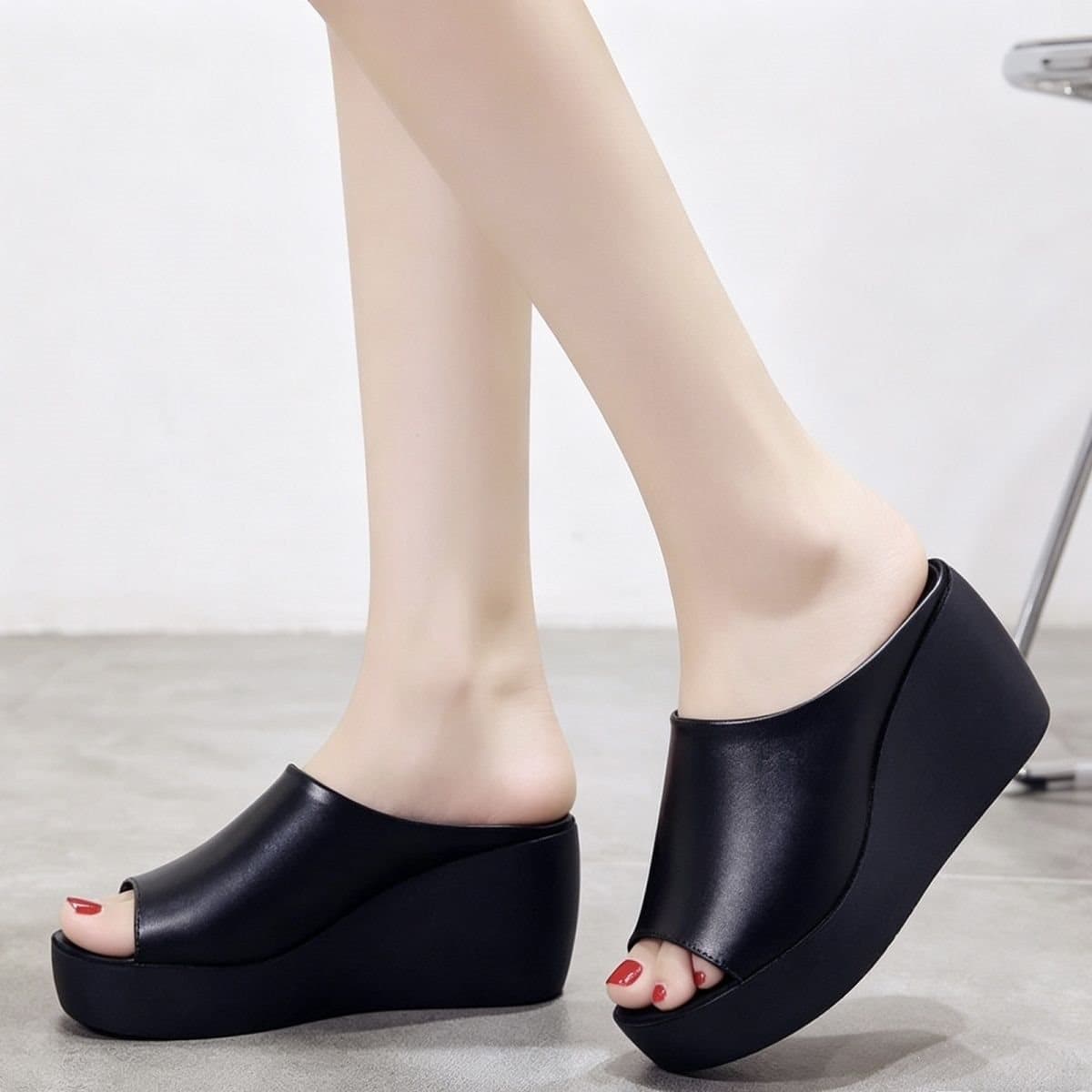 Women's Open-Toe Platform Sandals, Thick-Soled Non-Slip Wedge Heel, Black and White Casual Summer Shoes