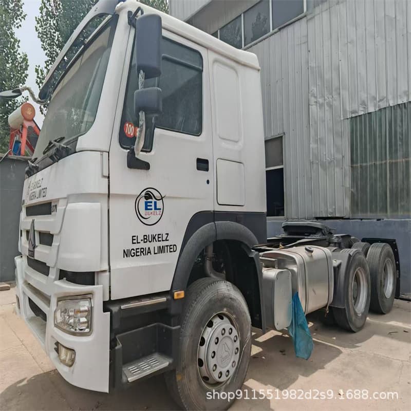 Weichai Engine HOWO 10-wheel 6x4 Dump 10-wheel Engineering Vehicle Base Model 375HP Africa Right-hand Drive