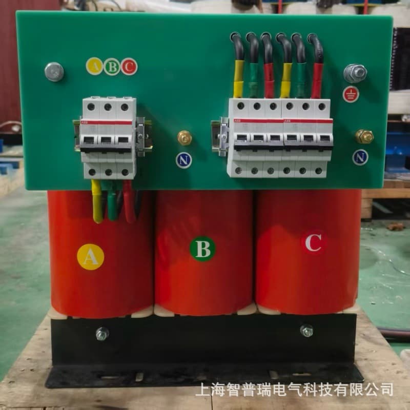 Dry-type three-phase transformer 10-500kVA with circuit breaker protection suitable for various industries customizable