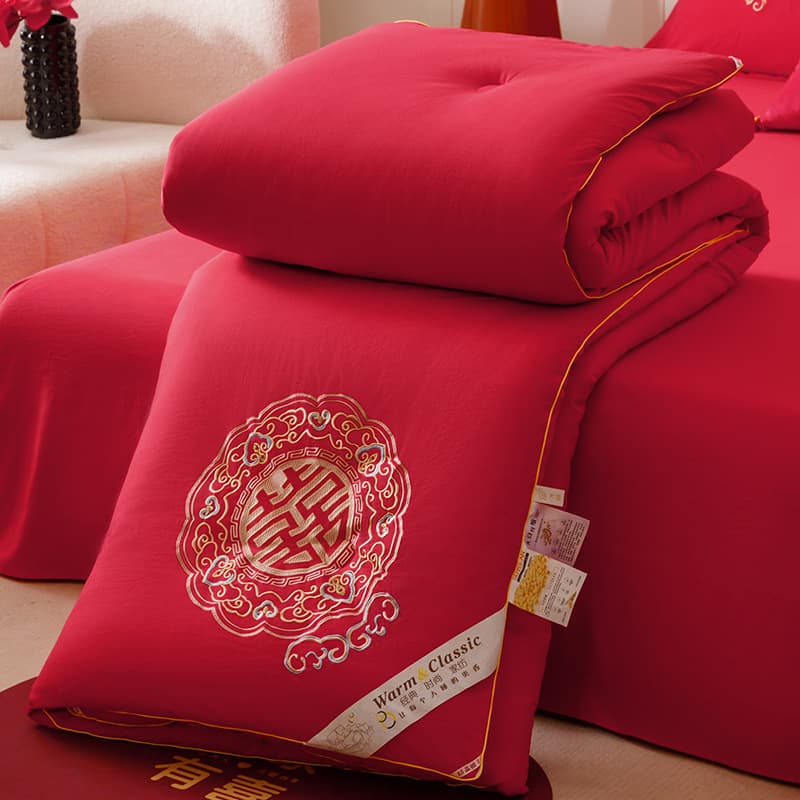 New Chinese Style Bright Red Marriage Auspicious Quilt, Soybean Fiber Spring/Autumn Quilt, Extra Thick Winter Quilt, Festive Dowry Quilt, Comforter Insert
