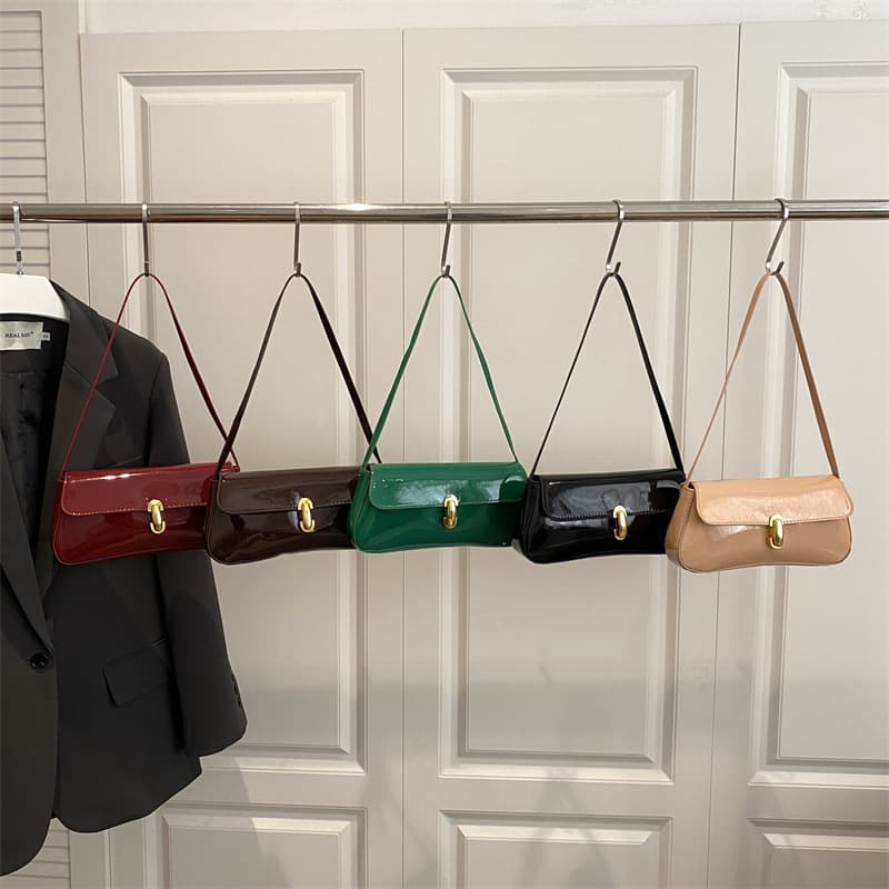 French Style Trendy Baguette Bag 2026 New Lock Buckle Fashion Retro Underarm Bag Chic Shoulder Handheld Square Bag