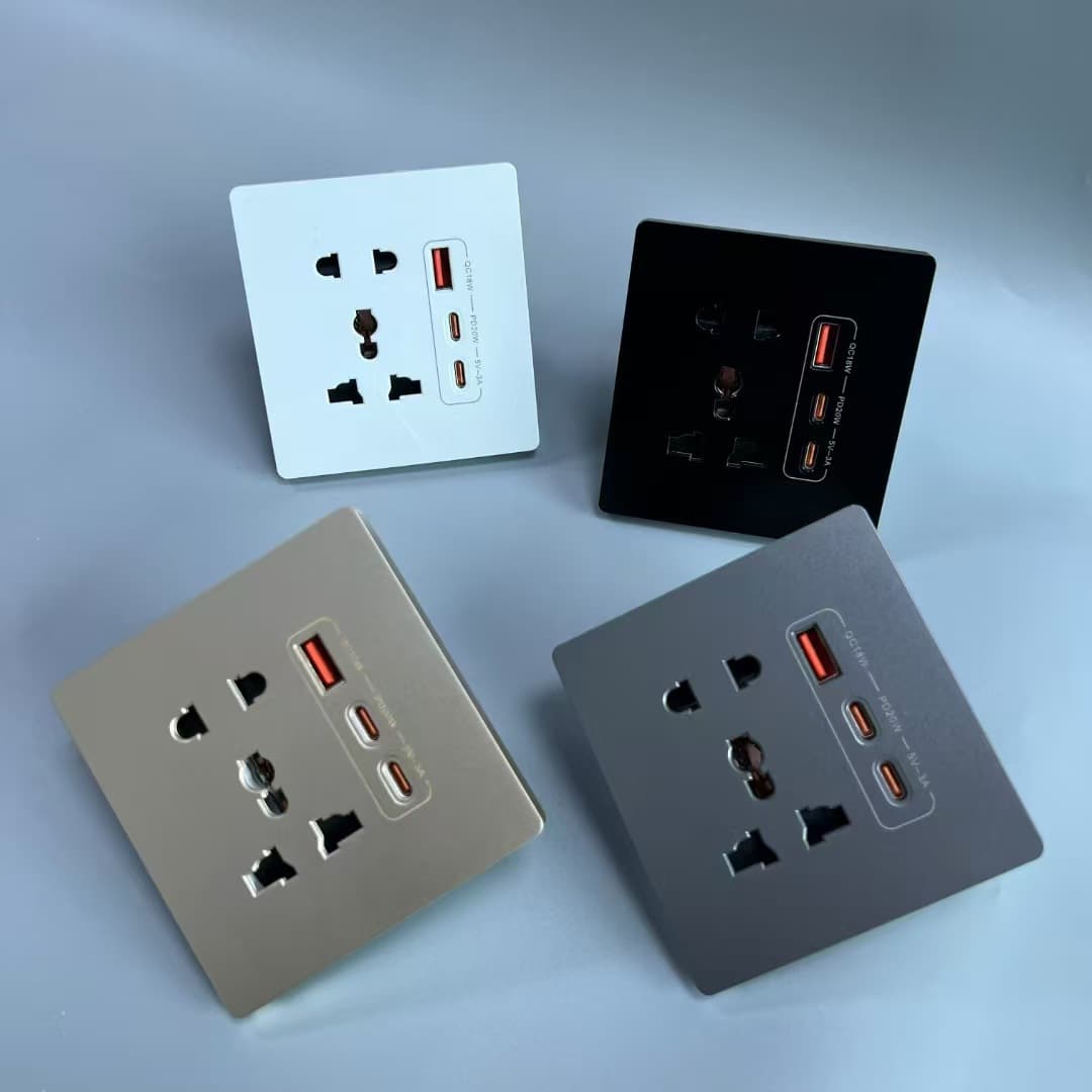One-gang Multi-functional Universal 13A British Cross-border 20W Fast Charging Multi-functional Five-hole Three-hole USB+TYPE-C Socket