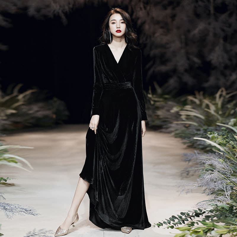 Velvet Evening Dress for Women 2025 New Year Party Command Black Long Dress High-End Plus Size Light Luxury Gown
