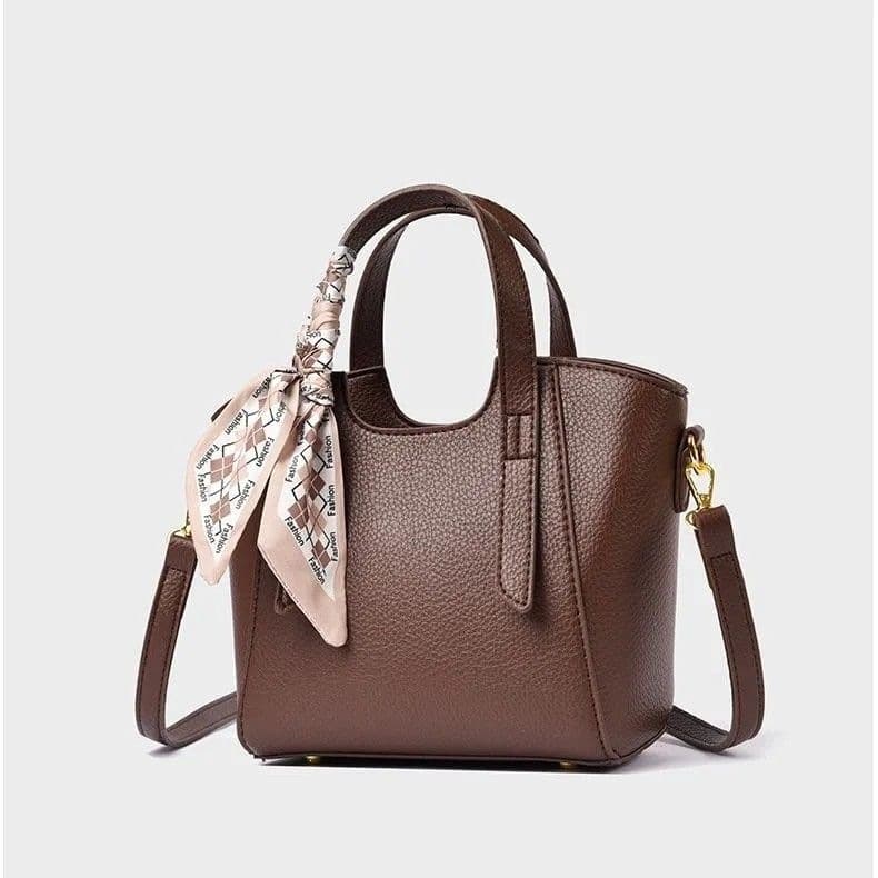 Authentic high-end new bag 2026 fashionable shoulder versatile bucket tote handbag crossbody bag commuter mom PJ