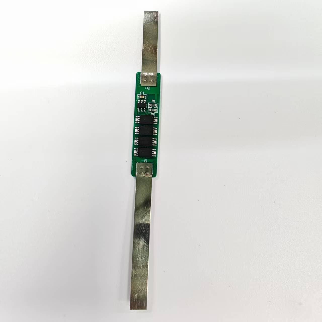 Single Cell 3.7V Lithium Battery Protection Board 1S 18650 Polymer Battery Protection Board 6-12A Operating Current