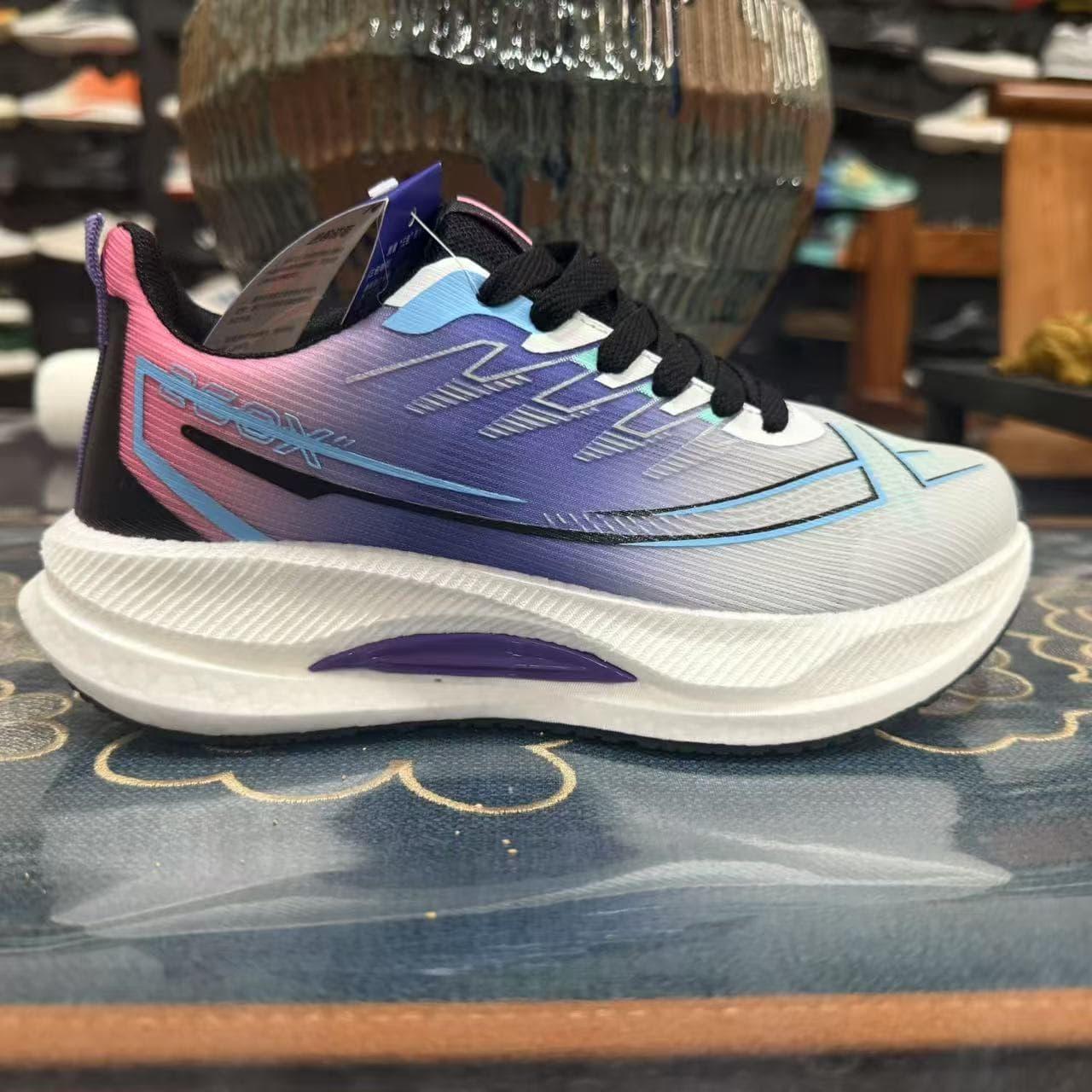 New Summer Trendy Fashion Couple Shoes Comfortable Lightweight Sports Men's Running Shoes Breathable Casual Men's Sneakers