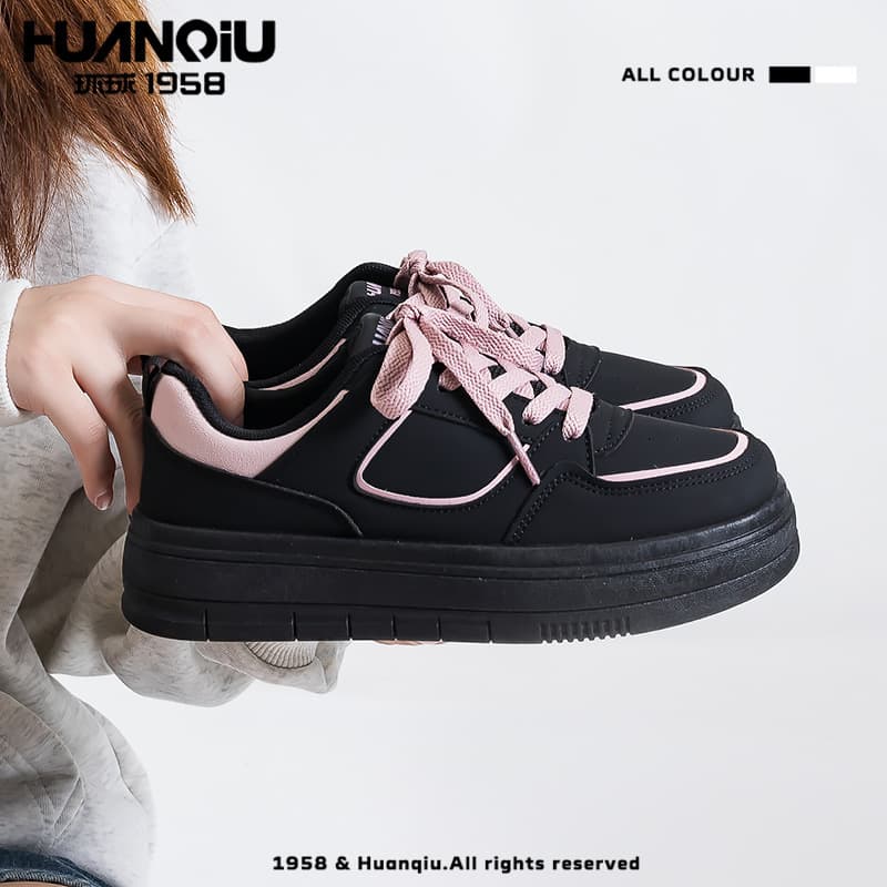 Global Black and White Panda Casual White Sneakers for Women 2024 New Summer Chunky Sole Versatile Elegant Breathable Student Skate Shoes