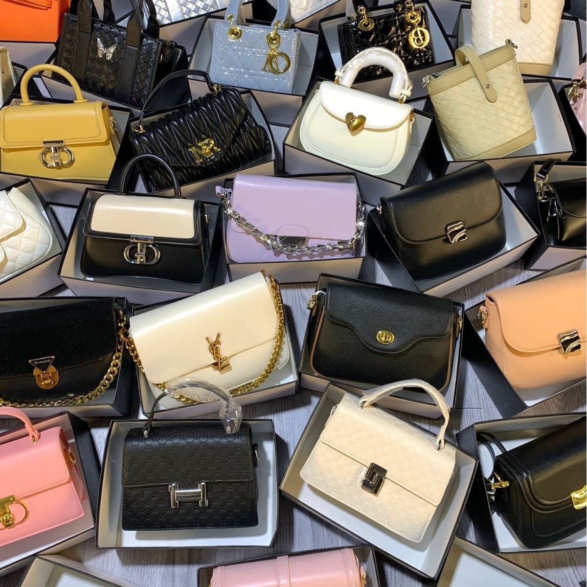 Women's Shoulder Crossbody Bag Wholesale Cross-border E-commerce Live Streaming New Women's Bags Original Packaging Mixed Styles