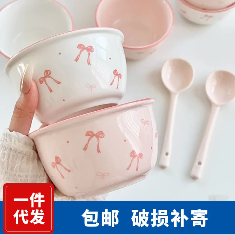 High temperature underglaze color ceramic Cute girly heart ceramic bowl Household cute dessert bowl spoon Pink cute bowl
