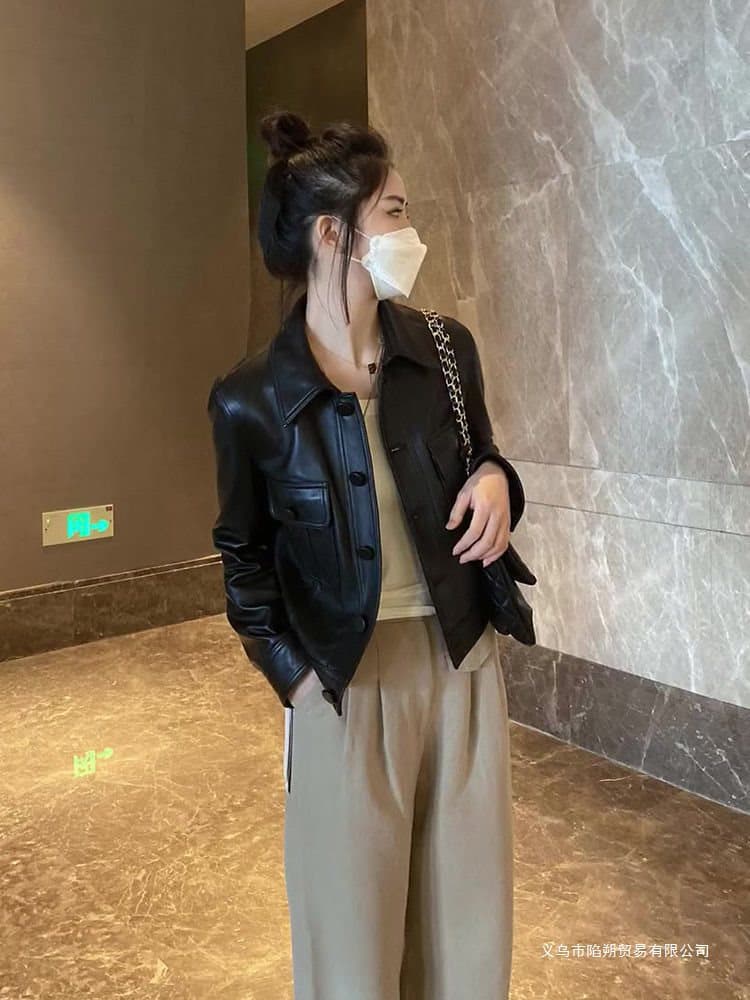 Short leather jacket, new style, casual, loose fit, slimming, biker style, plus size top for women.