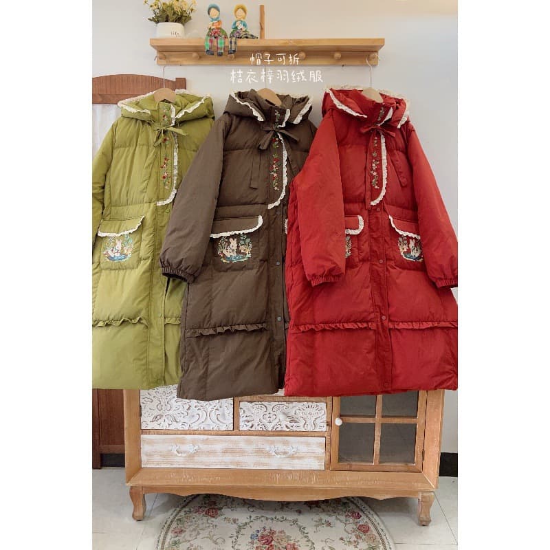 2025 Juyizi Winter New Heavy Embroidery Lace Hooded Mid-Length Thickened Warm Down Jacket Coat Mori Girl